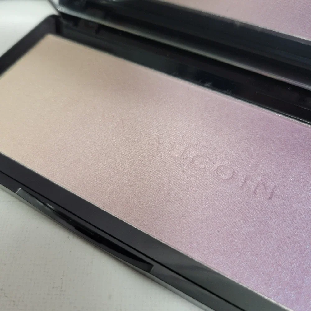 NEW No Box Kevyn Aucoin The Neo Limelight Ibiza Iridescent Glow 21g - Picture 3 of 5